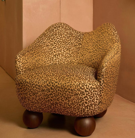 tissu ameublement Féline de Lelièvre,  motif peau de bête léger effet texturé,  non feu et lavable, pour chaise, fauteuil, canapé, coussin, rideau, tissu vendu par la rime des matieres, bon plan et frais de port offerts