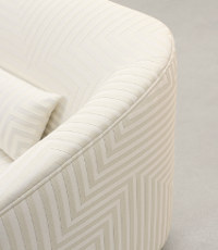 tissu ameublement Hera de Lelièvre, grand motif géométrique bicolore, lavable et non feu, pour chaise, fauteuil, canapé, coussin, rideau, tissu vendu par la rime des matieres, bon plan et frais de port offerts
