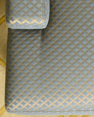 Canapé tissu Quadrille de Lelièvre, jacquard petit motif graphique, tissu vendu par la rime des matieres, bon plan et frais de port offerts