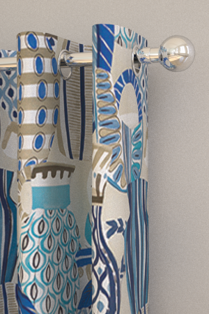 Collioure tissu ameublement  motif pots colorés design de Nina Campbell pour fauteuil, rideaux,  vendu par la rime des matieres bon plan tissu