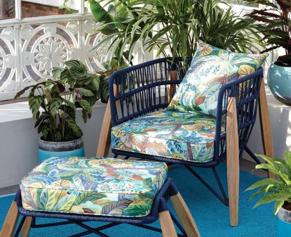 maranta tissu ameublement outdoor spécial extérieur, motif tropical, pour fauteuil canapé coussins mobilier de jardin et bord de pisicne, nautisme, de osborne & little vendu par la rime des matieres, bon plan tissu et frais de port offerts
