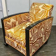 Fauteuil Art Déco tissu Arkane design graphique lavable, de Thévenon, vendu par la rime des matieres, bon plan tissu et frais de port offerts