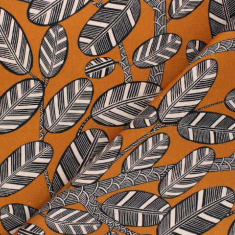tissu Elis, toile de coton lavable et écologique, motif végétal stylisé inspiration africaine, de Thévenon, pour chaise, fauteuil, canapé, rideaux et coussins, vendu par la rime des matieres, bon plan tissu et frais de port offerts.