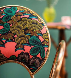 tissu ameublement lavable Kew Gardens Grand, motif végétal stylisé arbre de vie , de Thévenon, pour chaise, fauteuil, canapé, rideaux et coussins, vendu par la rime des matieres, bon plan tissu et frais de port offerts.