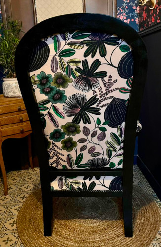 voltaire et tissu Orphée motif floral végétal stylisé de Thévenon