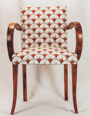 fauteuil bridge et tissu lavable Papyrus,motif graphique, de Thévenon, pour chaise, fauteuil, canapé, rideaux et coussins, vendu par la rime des matieres, bon plan tissu et frais de port offerts. 
