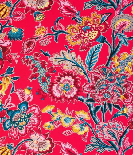 tissu Romy, de Thévenon, motif floral style toile indienne, lavable, pour chaise, fauteuil, canapé, rideaux et coussins, vendu par la rime des matieres, bon plan tissu et frais de port offerts. 